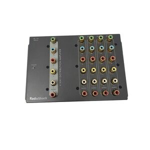 RadioShack 4 Way Component Video Audio Distribution Amplifier 15-130 Gray